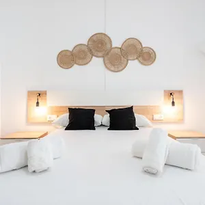  Appartement Bhost - Roca Castle Spanje