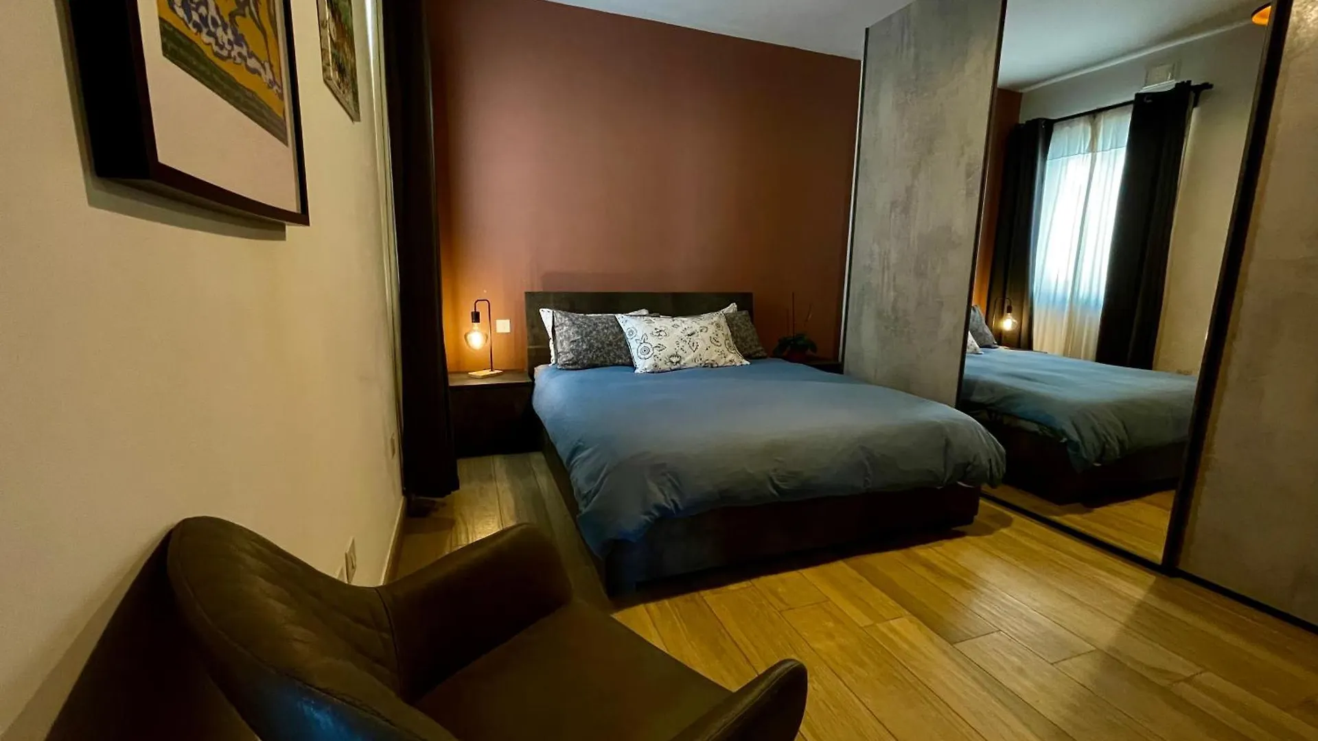 Accommodatie bij particulieren Airport Accommodation Bedroom With Your Own Private Bathroom Self Check In And Self Check Out Air-Condition Included Mqabba